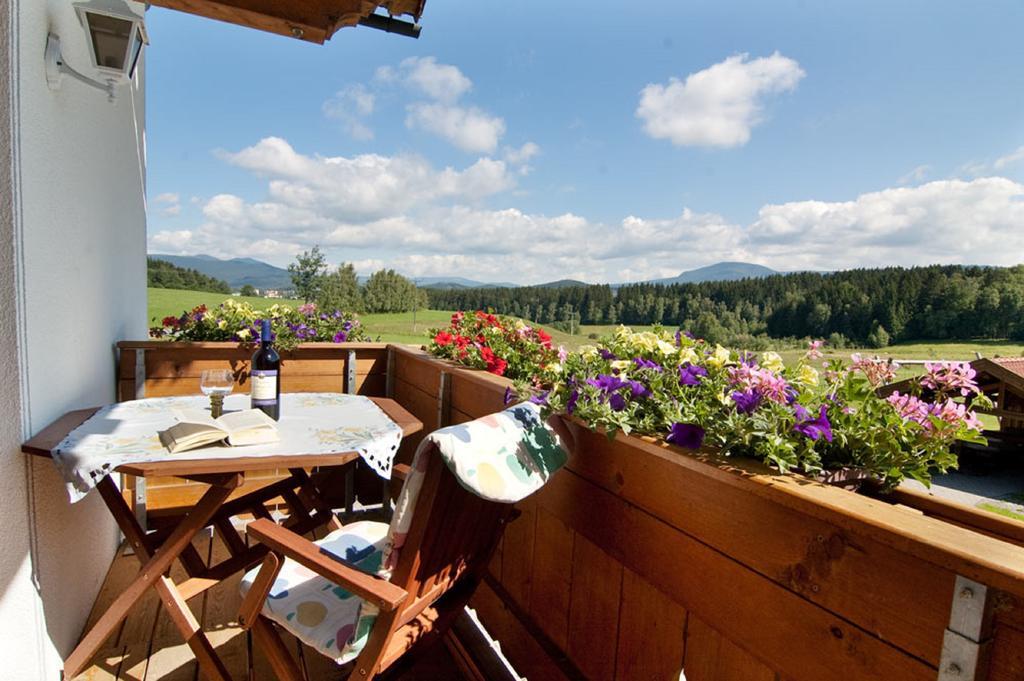 Bauernhof Bauer Apartment ซวีเซิล ภายนอก รูปภาพ