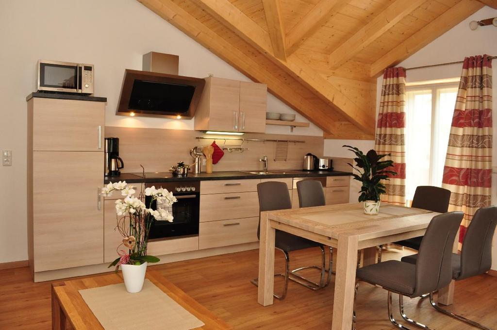 Bauernhof Bauer Apartment ซวีเซิล ภายนอก รูปภาพ
